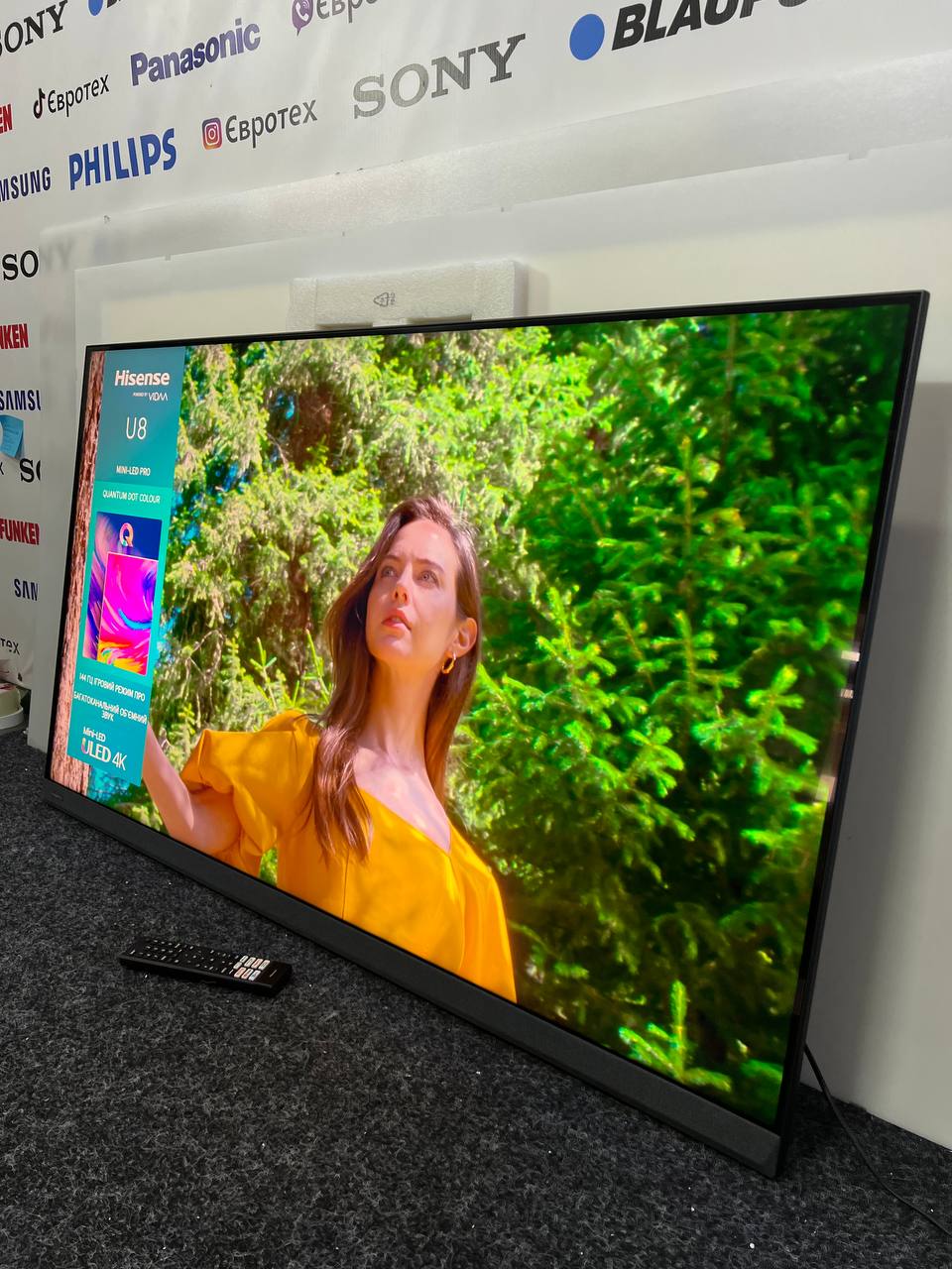 телевізор сток Hisense 55U8KQ - фото 5