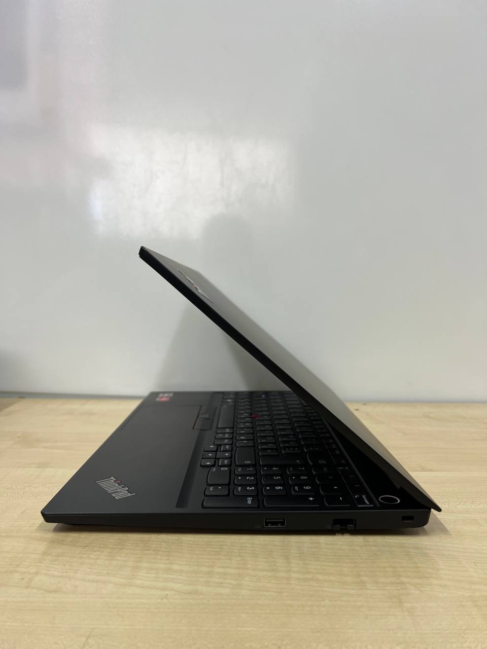 Lenovo ThinkPad E15 - фото 8