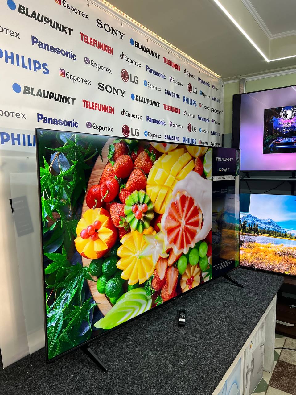 Телевізор TCL 75V6B  - фото 8