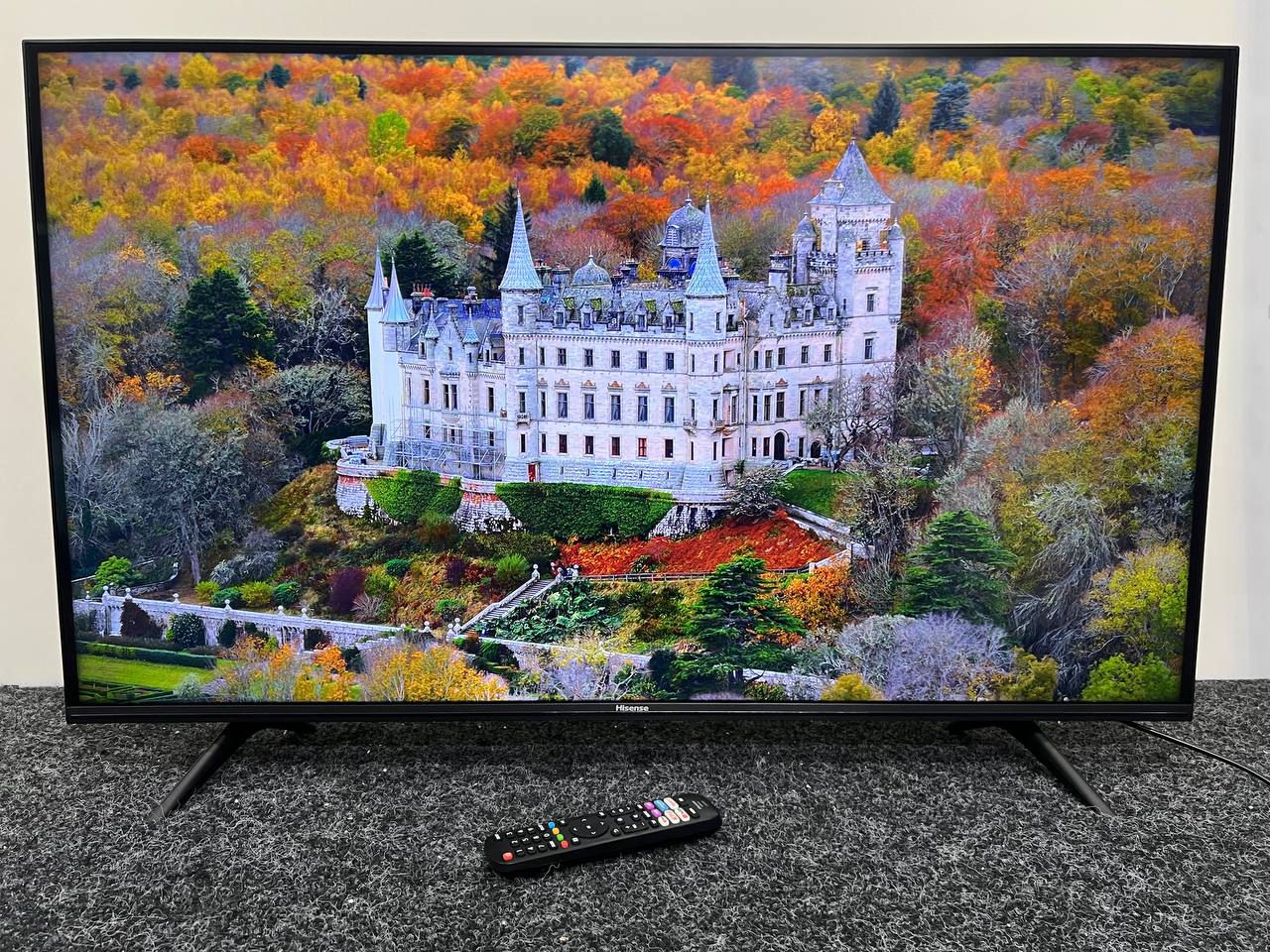 Телевізор Hisense 43AE7000F - фото 6