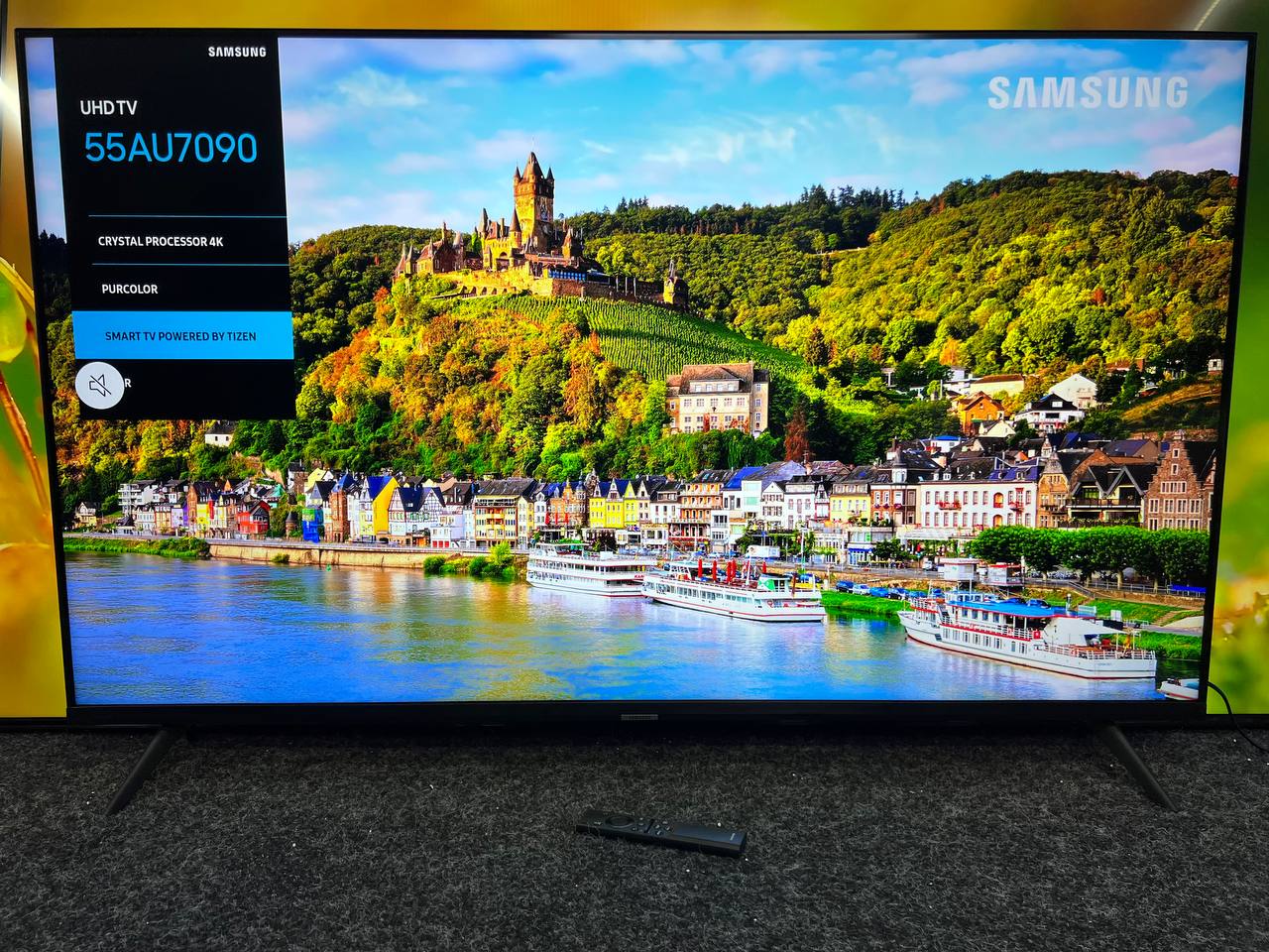 Телевізор Samsung UE55AU7090U - фото 7