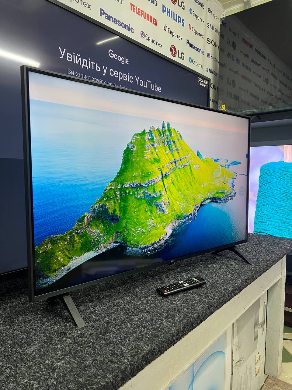 Телевізор LG 43UR75006LK 4K - фото 3