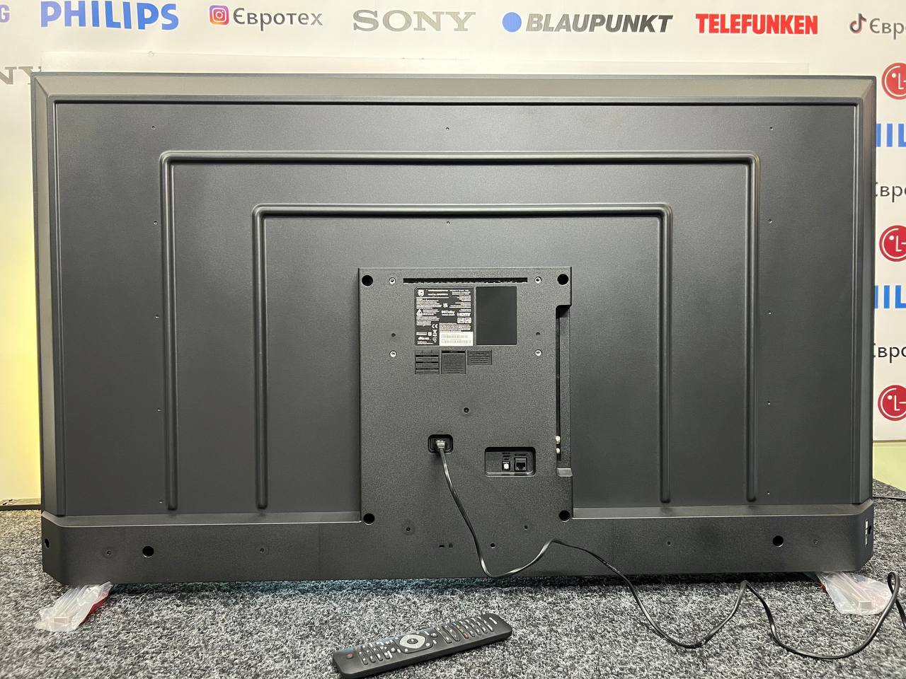 Телевізор Philips  55PUS7657/12 4K - фото 6