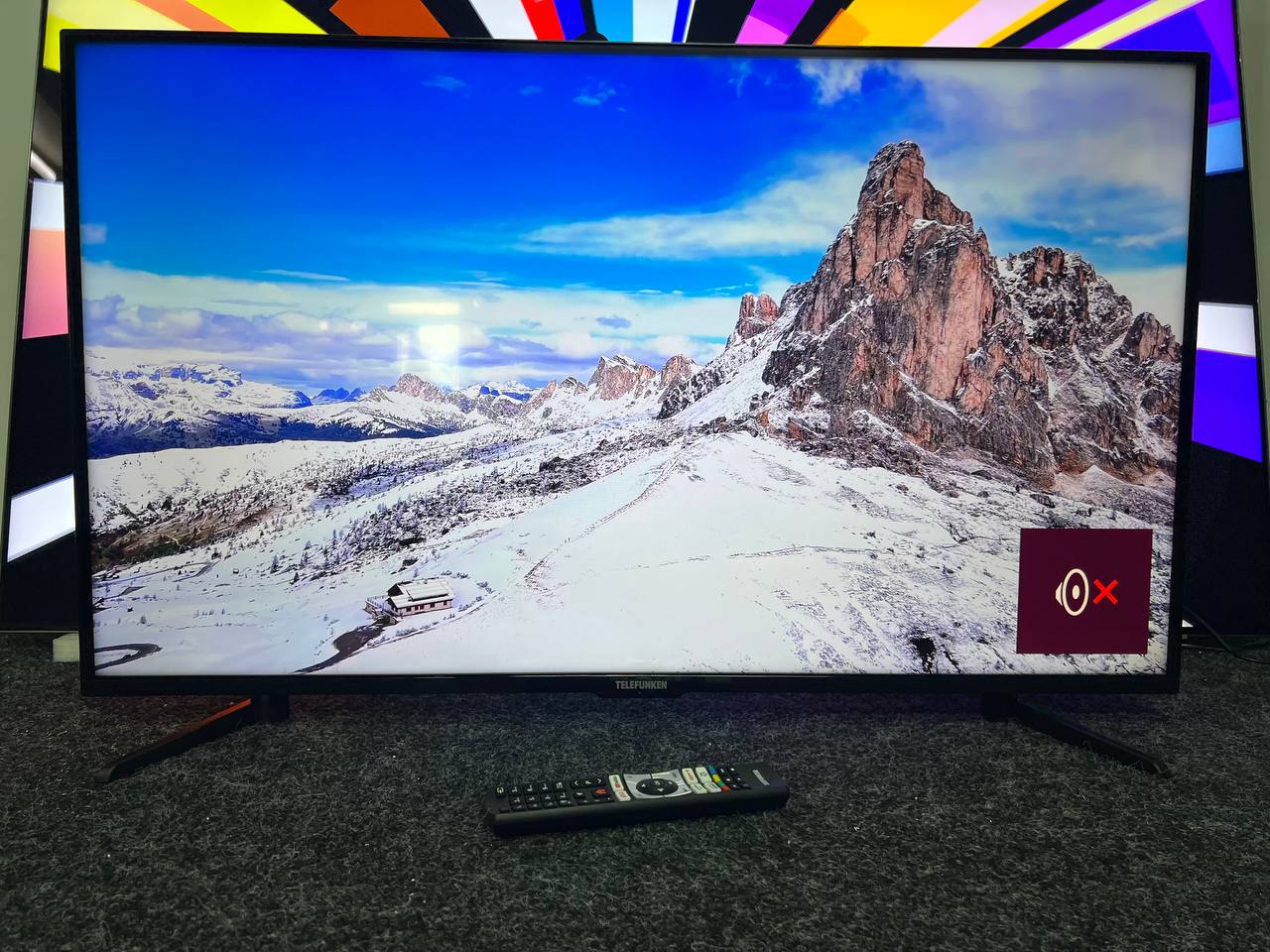 Телевізор Telefunken QU43K800 QLED