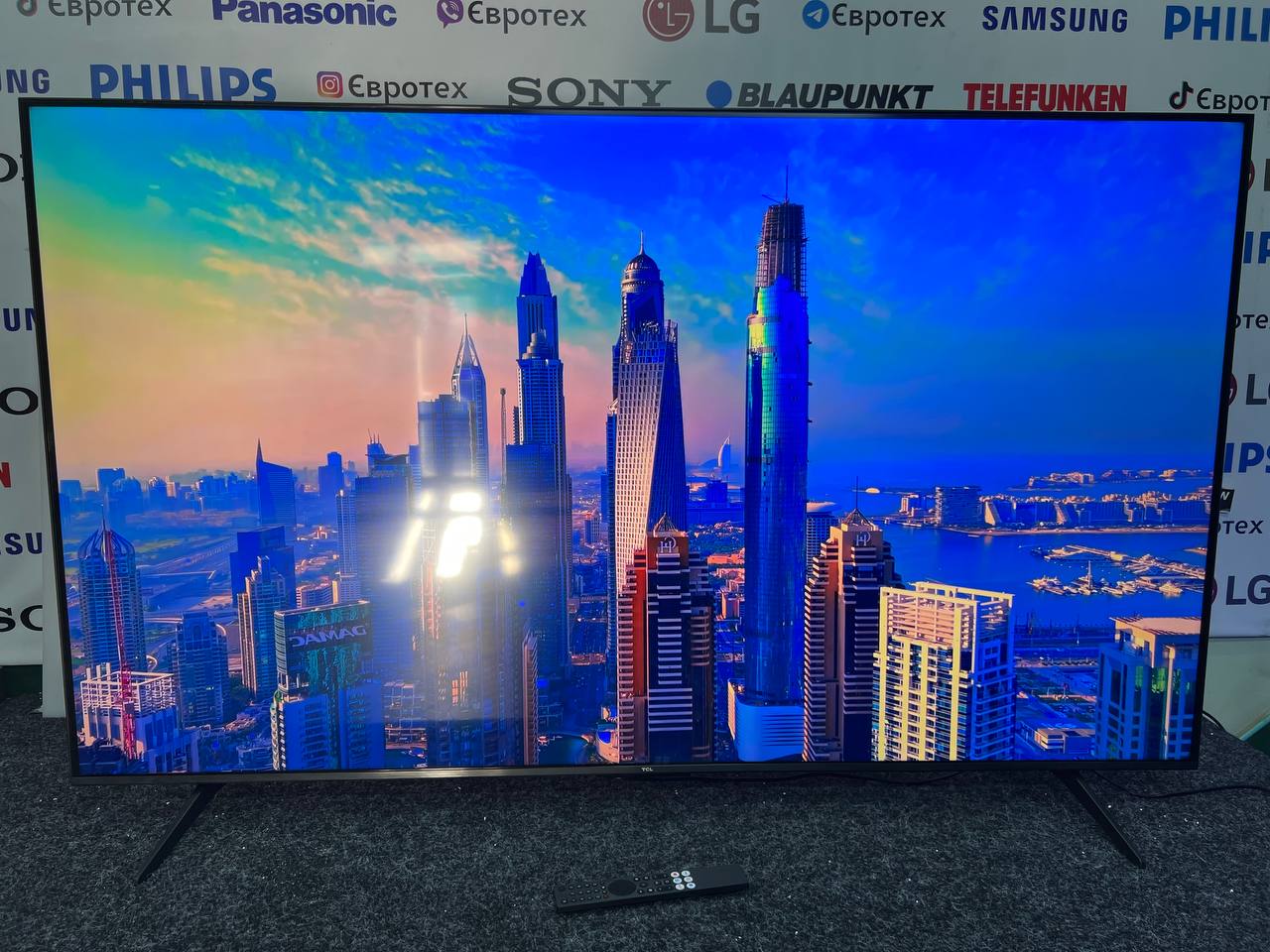 Телевізор TCL 65Q6C - фото 6