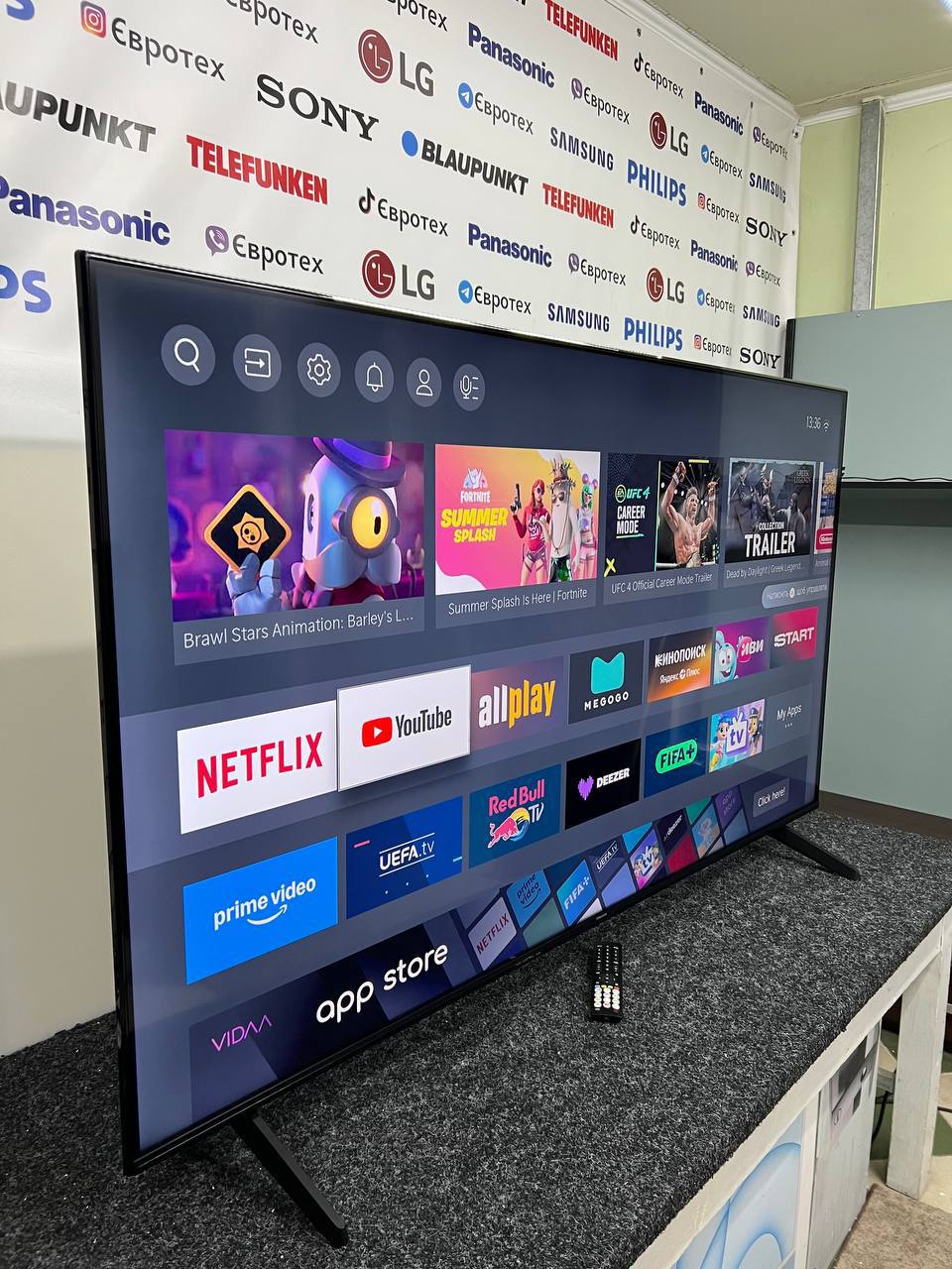 Телевізор Hisense 70E61KT - фото 3