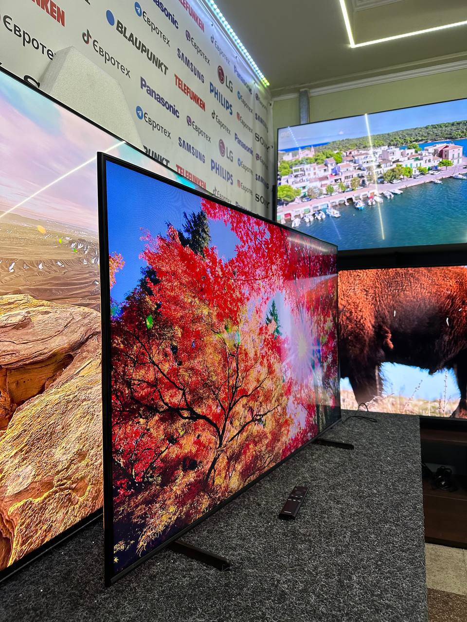 Телевізор Samsung QE50Q60CAU - фото 3