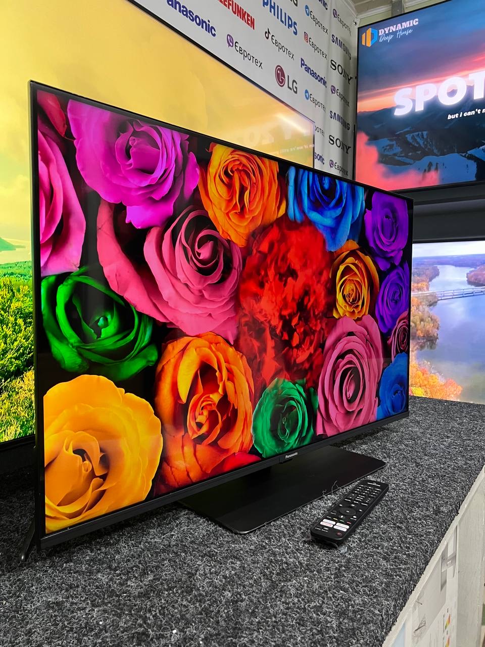 Телевізор Panasonic TV-43W80AEZ  - фото 6