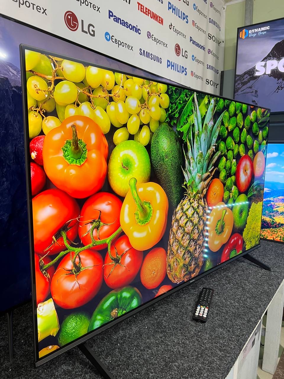 Телевізор Hisense 55E6KT - фото 3