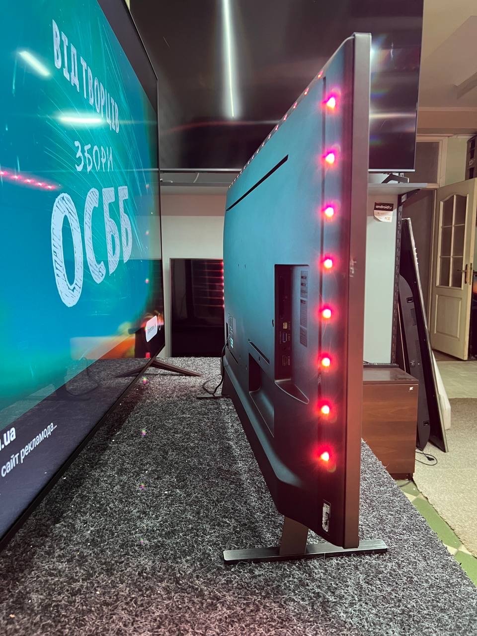 Телевізор Philips  43PUS8508/12 - фото 5