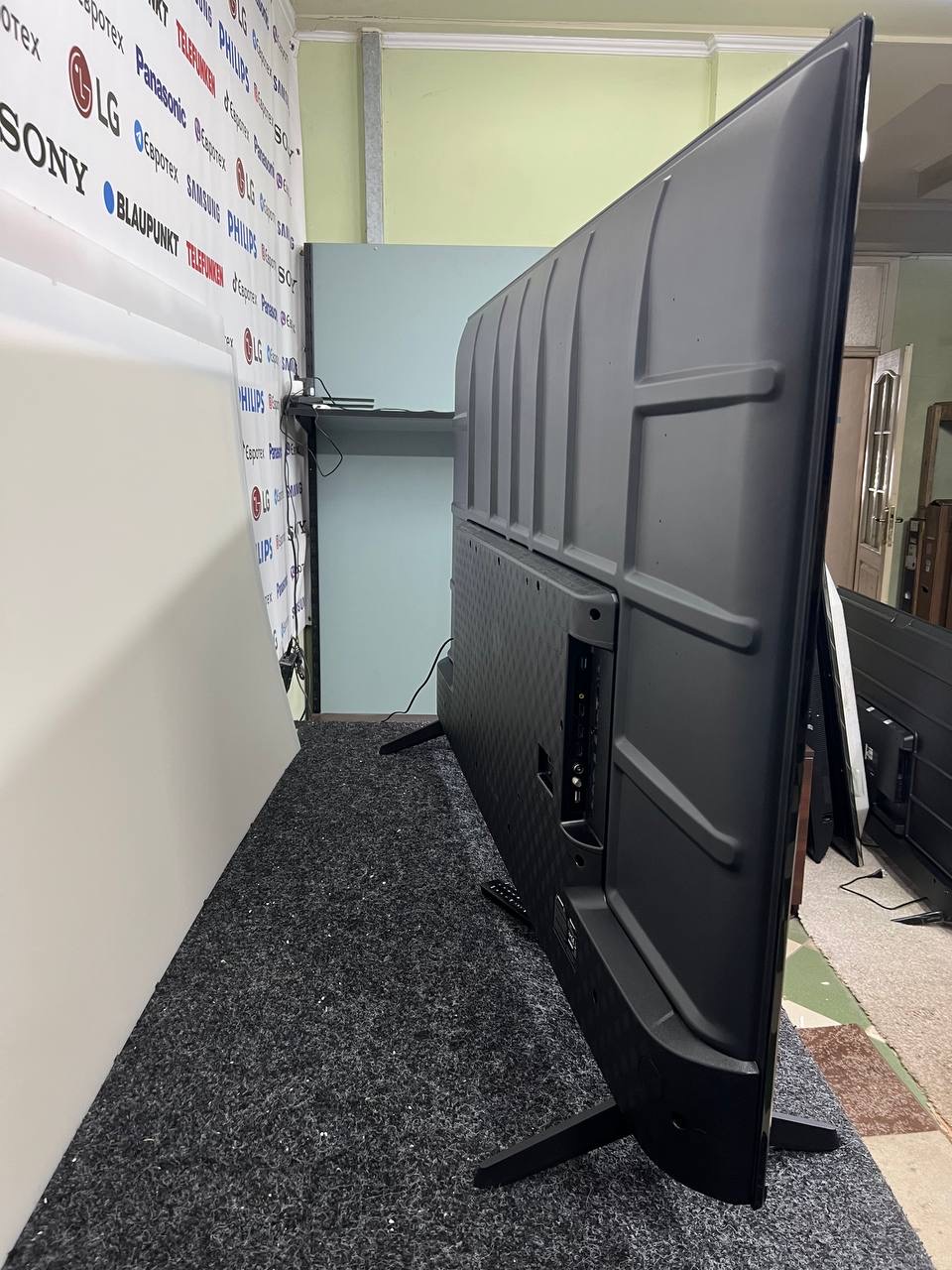 Телевізор Hisense 70E6KT - фото 6
