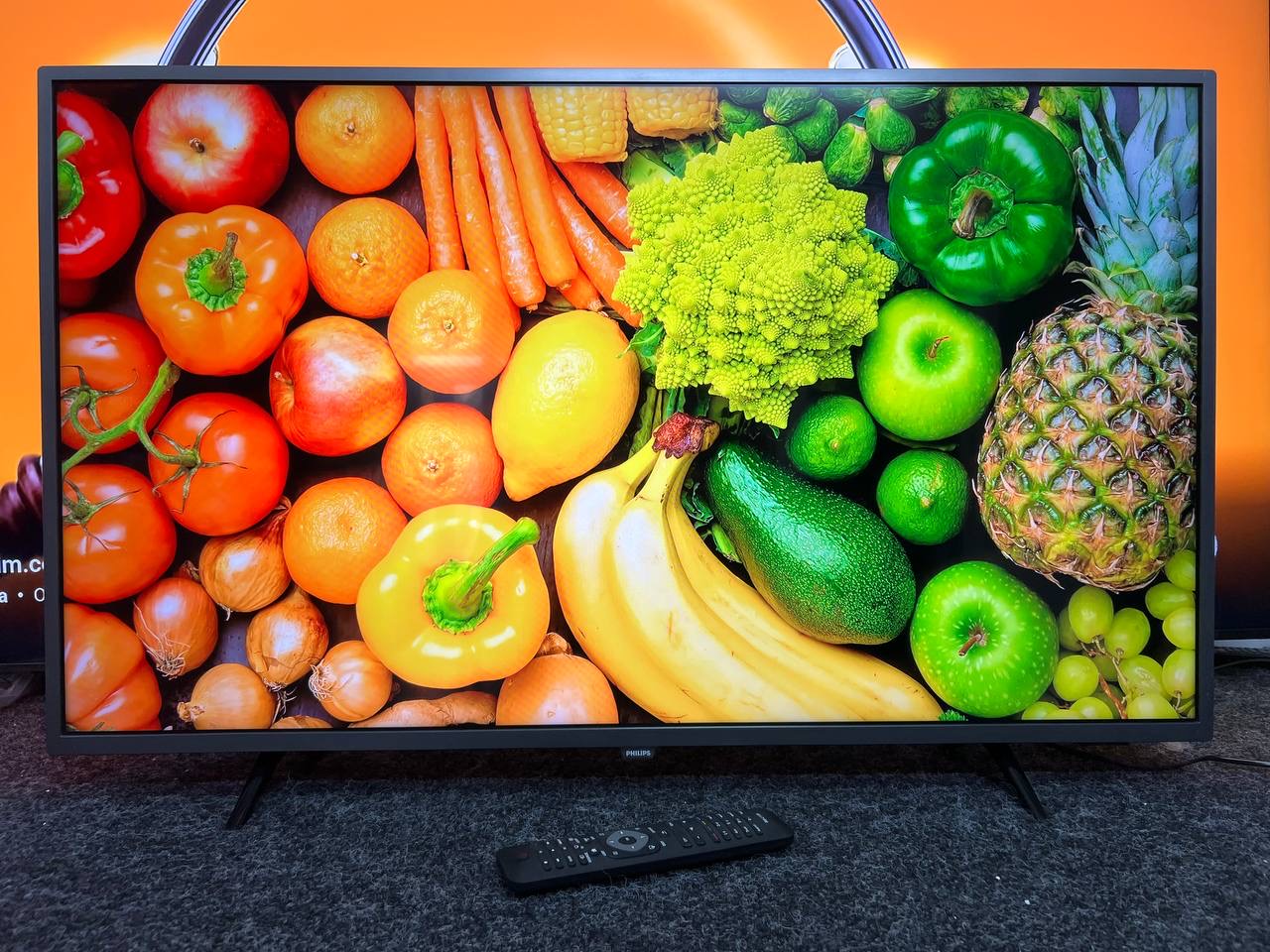 Телевізор Philips 43PUS7303/12