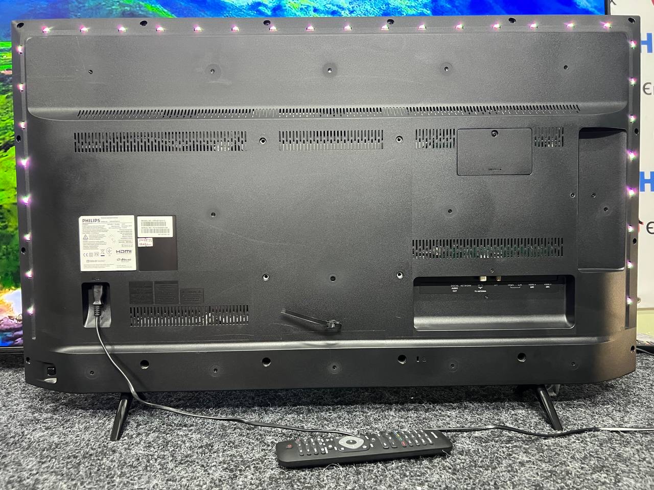 Телевізор Philips 43PUS7303/12 - фото 5