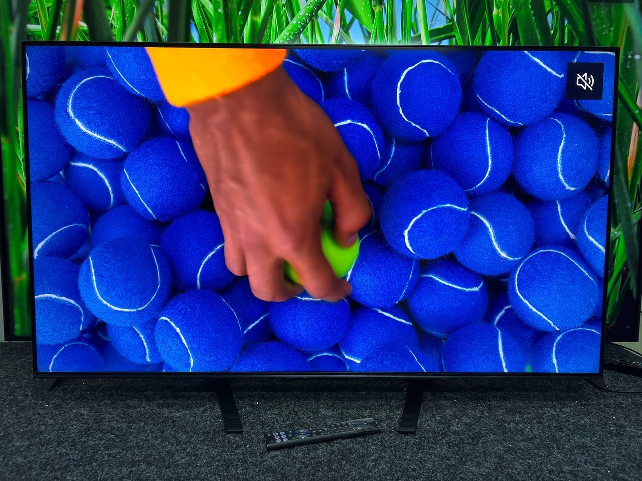 Телевізор 55ʼ дюймів Hisense  55U7NQ