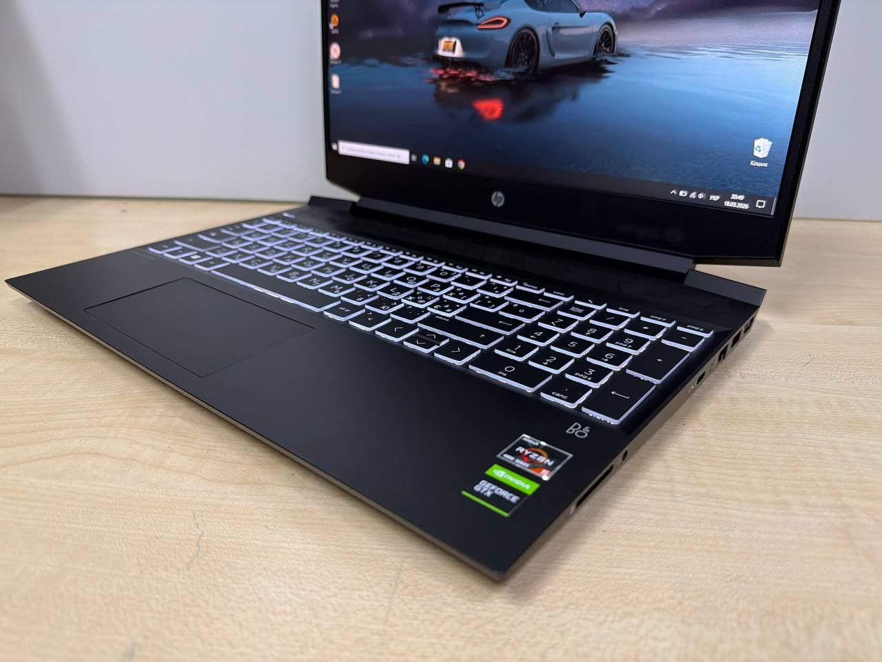 Ноутбук HP 15-EC1001SL - фото 2