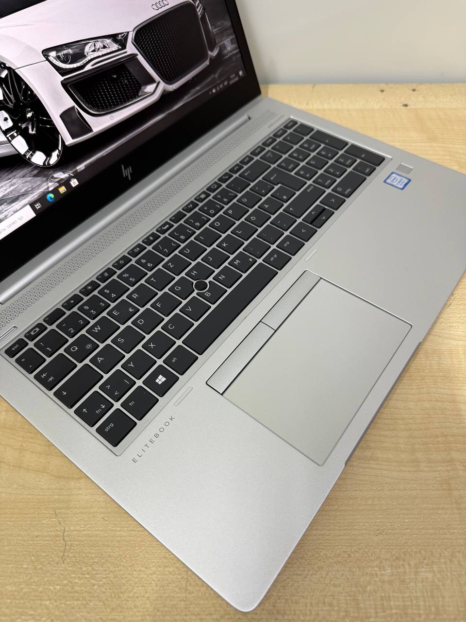Ноутбук HP 850 GS - фото 2