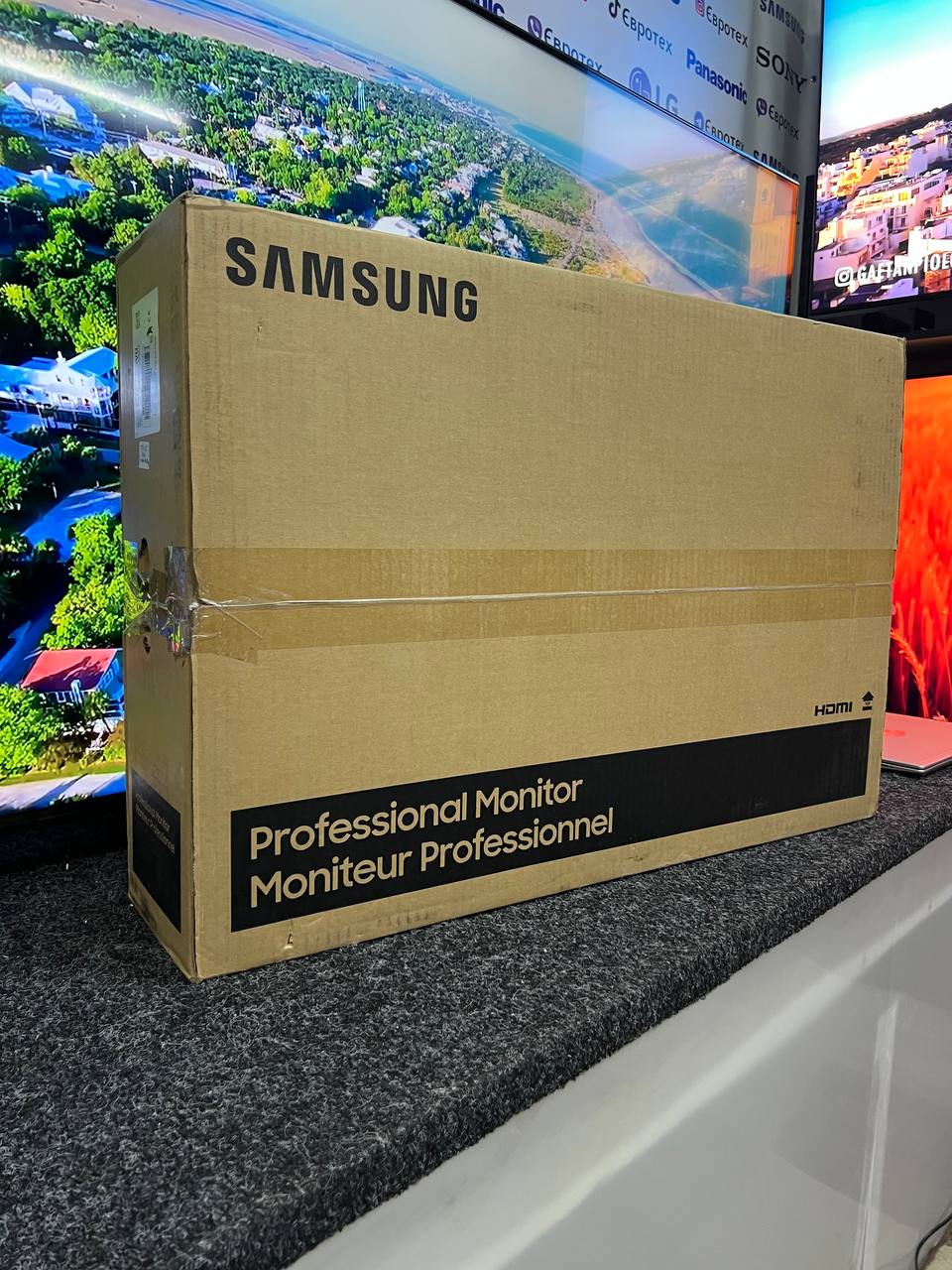 Монітор новий 32 дюйми Samsung F32TU870VU - фото 7
