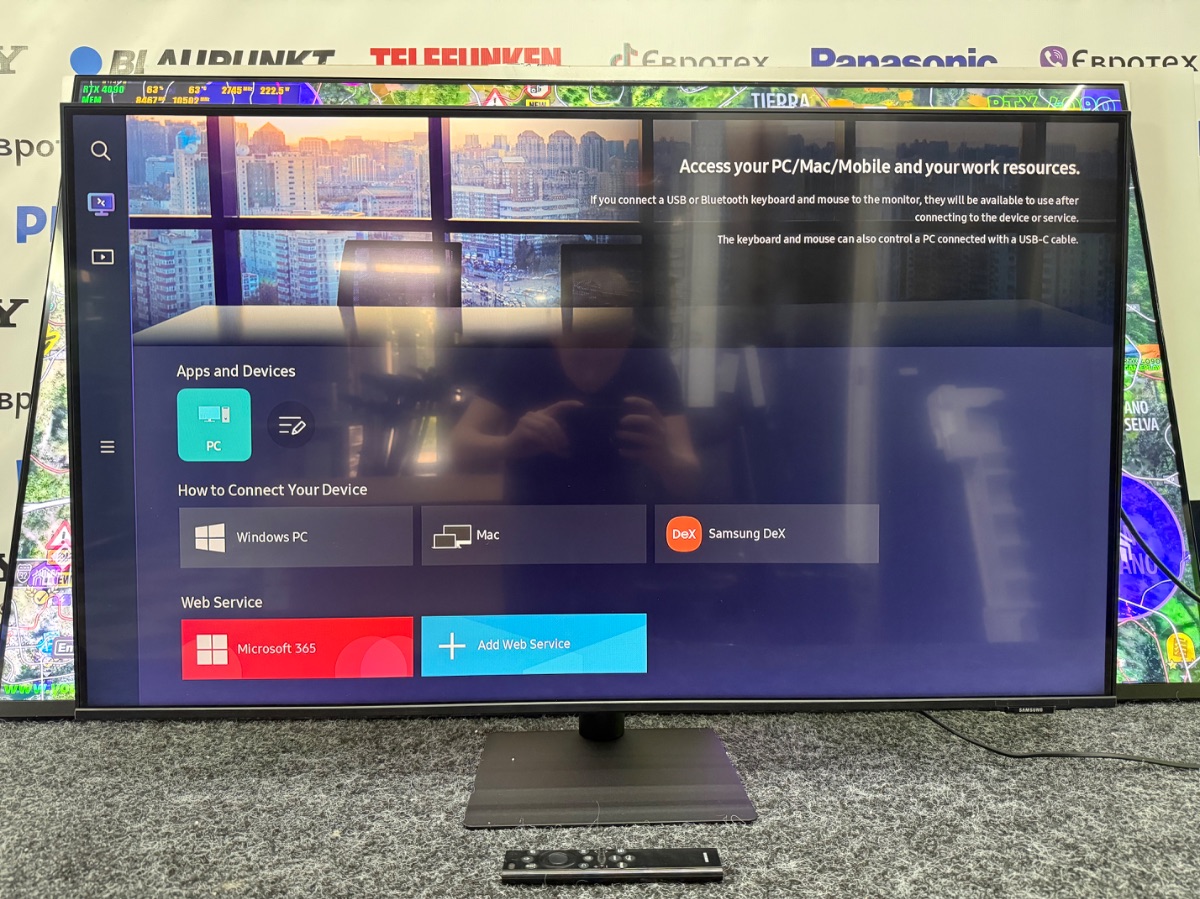 Смарт-монітор 43ʼ Samsung S43BM700UU - фото 6